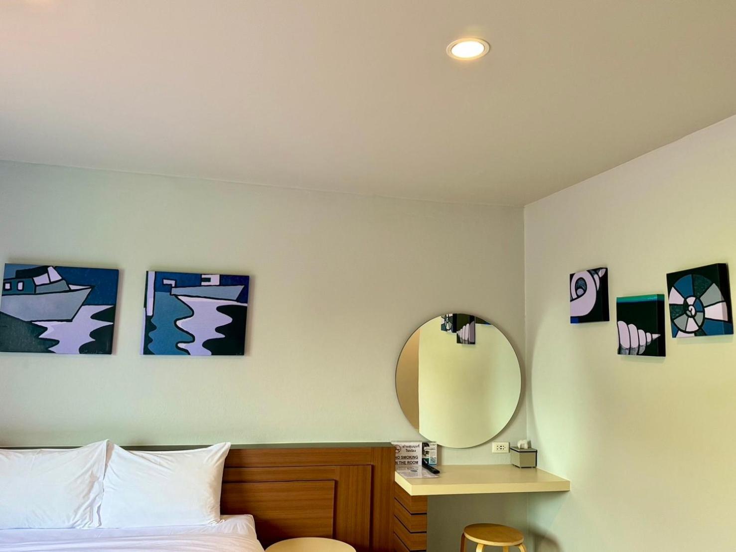 Siri Hotel Пхукет Экстерьер фото