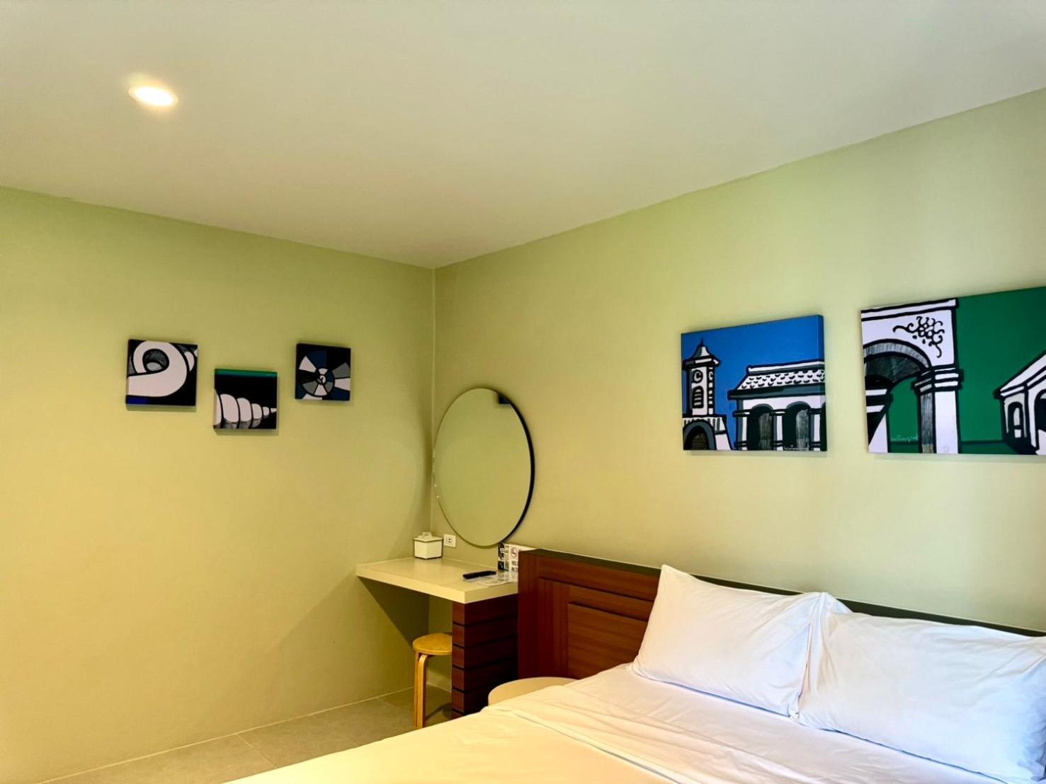 Siri Hotel Пхукет Экстерьер фото