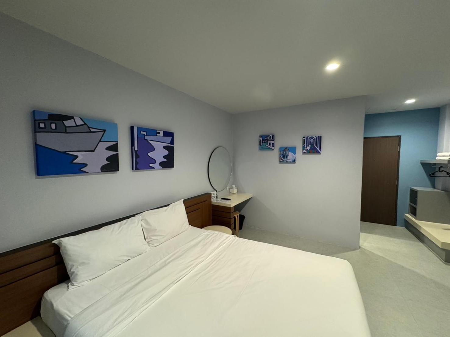 Siri Hotel Пхукет Экстерьер фото